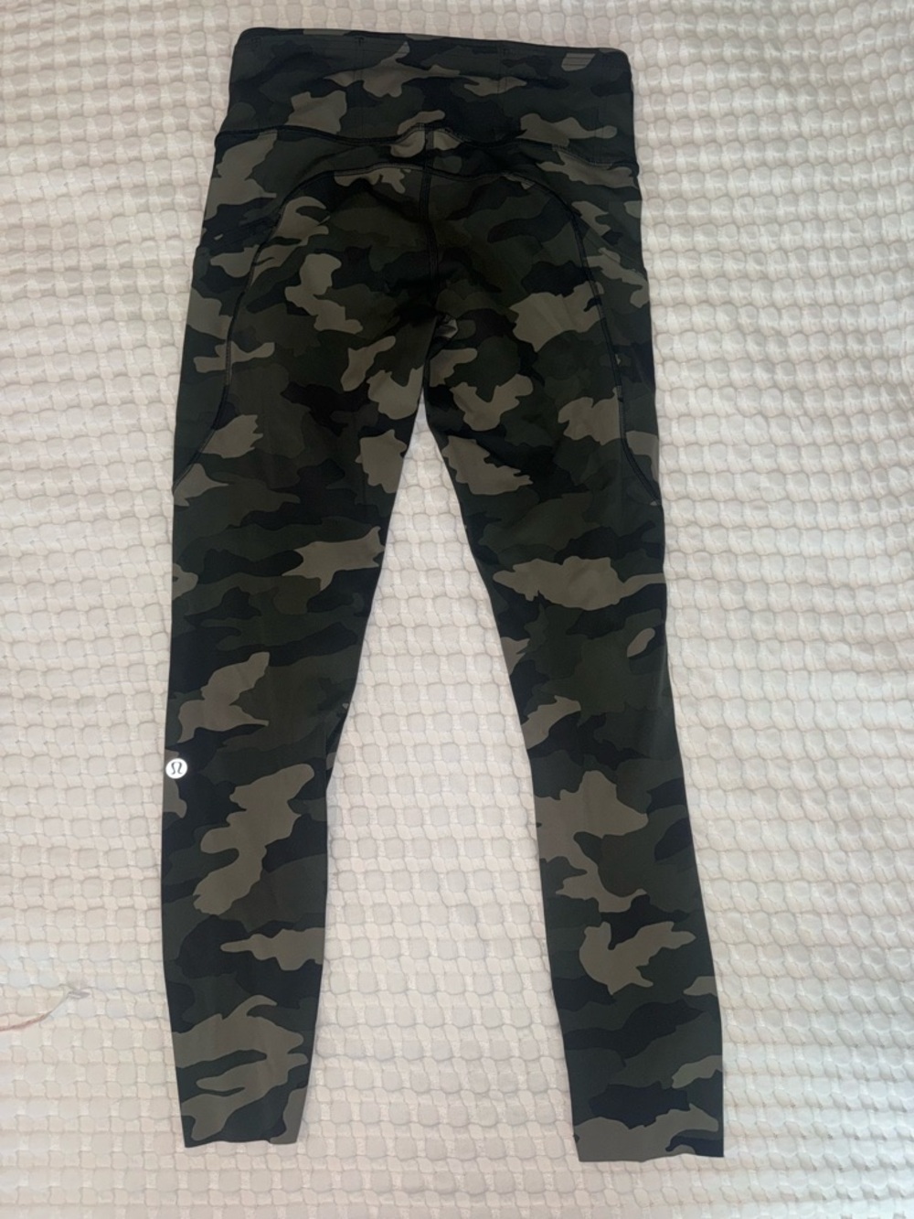 lululemon athletica Green & Black Camo High-Rise Leggings - Picture 6 of 7